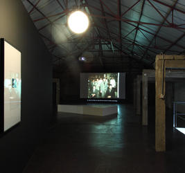 Maria Iorio & Raphaël Cuomo - Twisted Realism (exhibition view, ARGOS 2012). Photo Dirk Pauwels