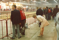Madame going to a dogshow, Ria Pacquée, 1988. Courtesy the Artist